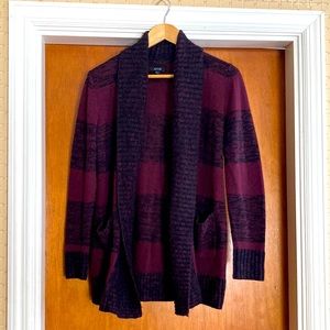 Apt. 9 size medium sweater